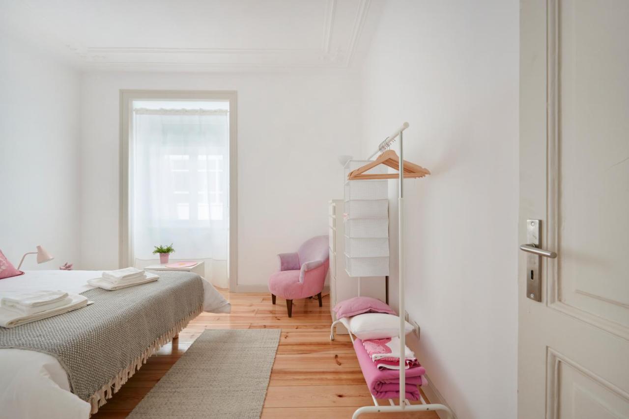 Sunny Apartment With Balcony! Lisbon Exterior photo