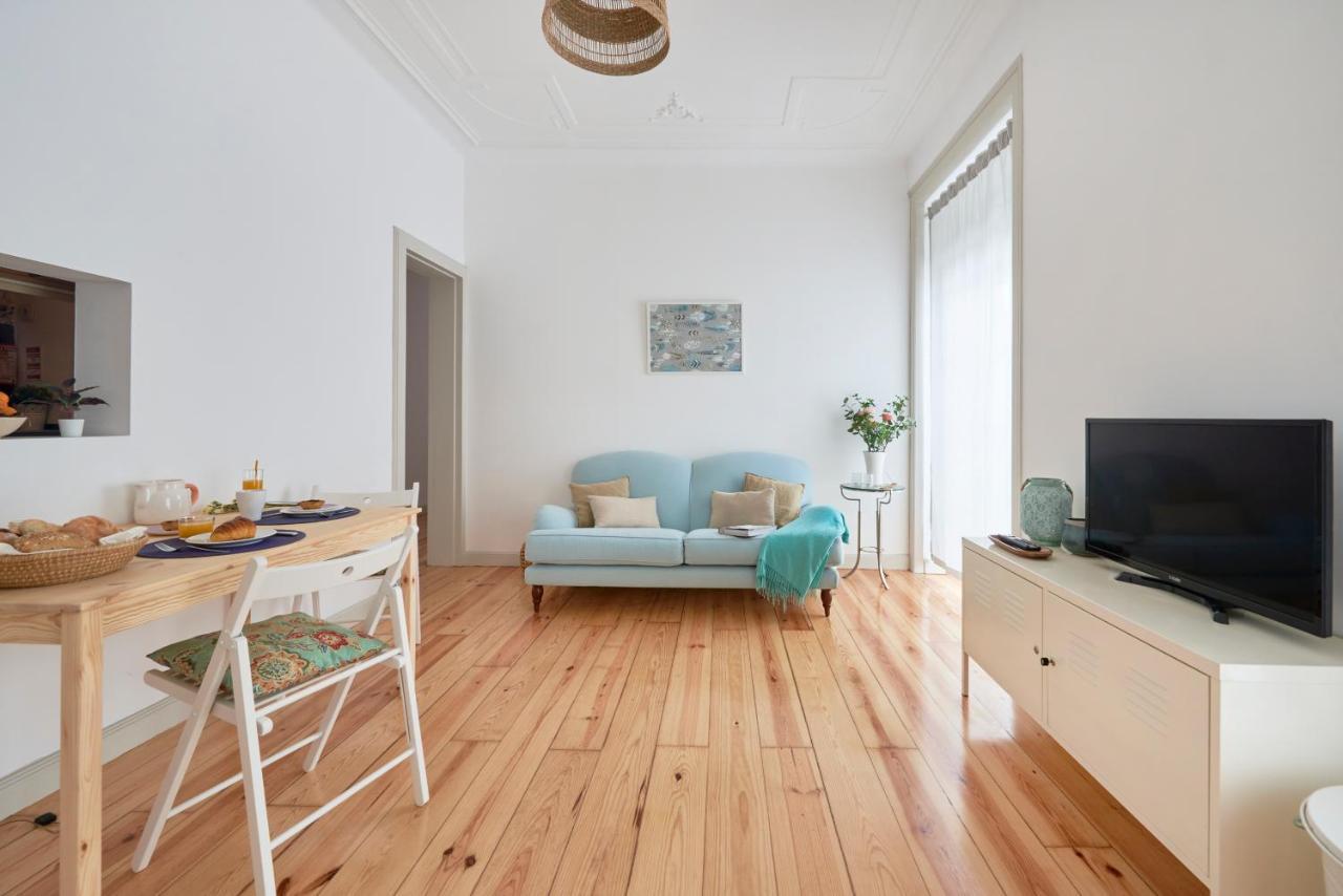 Sunny Apartment With Balcony! Lisbon Exterior photo